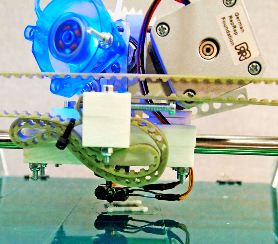 AxiLoop's Eight-Nozzle MC8 Makes Its Public Debut at Formnext Asia Shenzhen