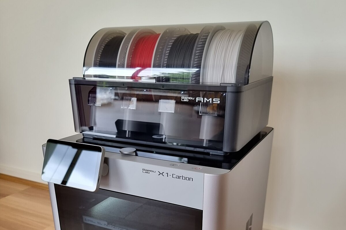 HeyGears' G1X Hits Kickstarter: Desktop Full-Color 3D Printing Finally Has a Price Tag