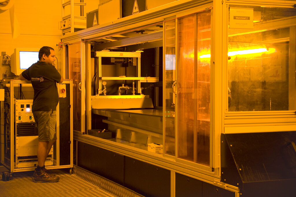 A Single 20-Second Laser Flash Now Prints an Entire 3D Microstructure at Once