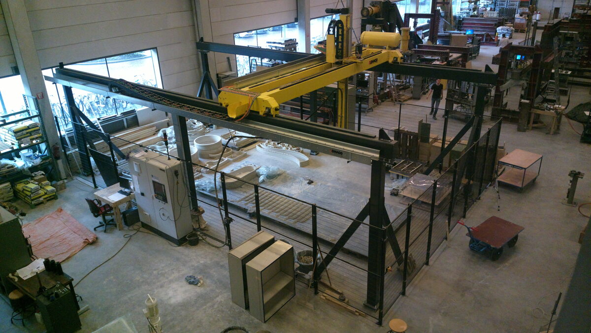 A Tower Crane That Prints Concrete: Luyten Opens Reservations for Its 100-Meter-Tall Building Printer