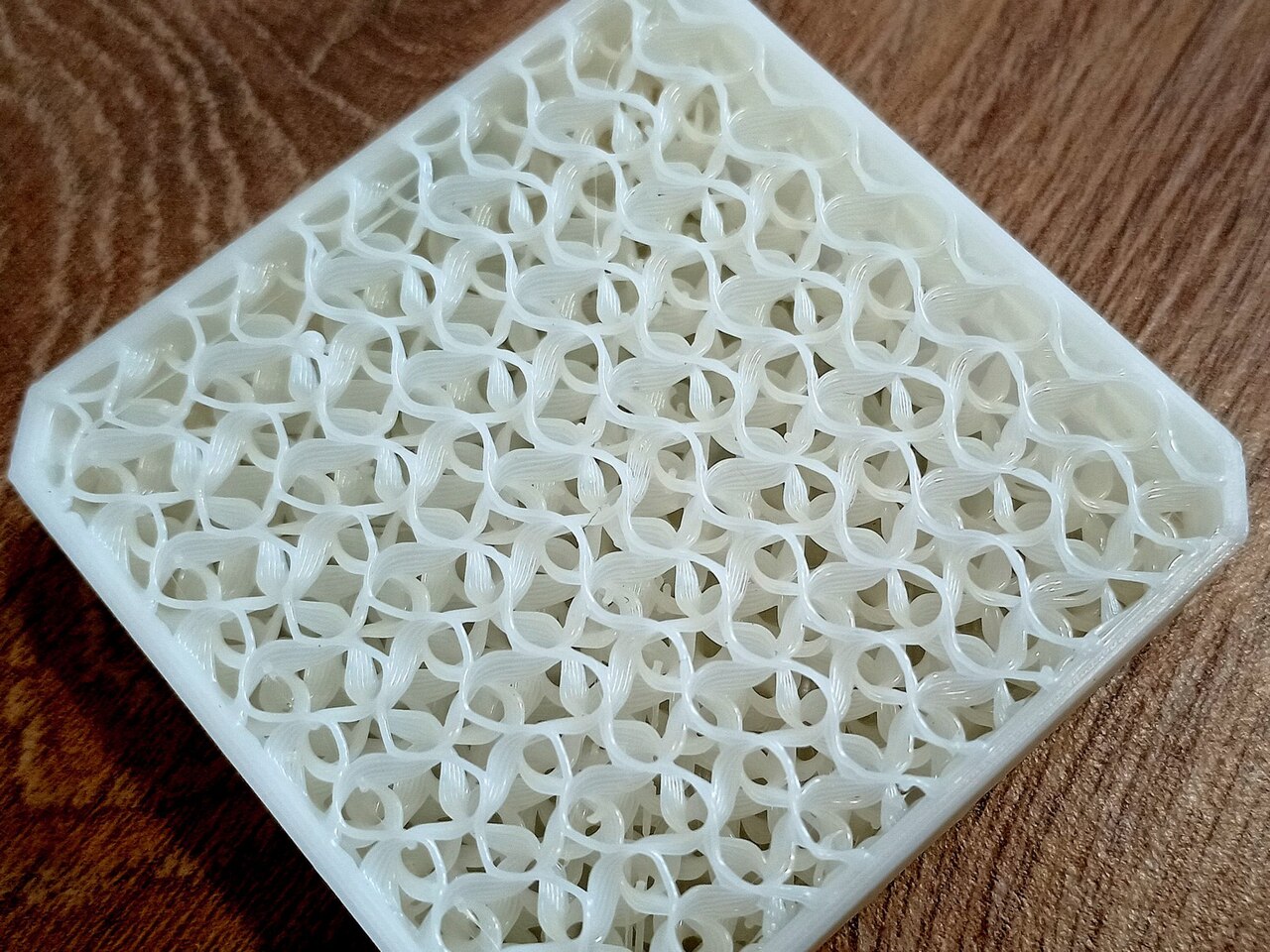 sphereneNXT v2.0.0 Adds Built-In Structural Simulation for Lattice and Minimal-Surface Infill