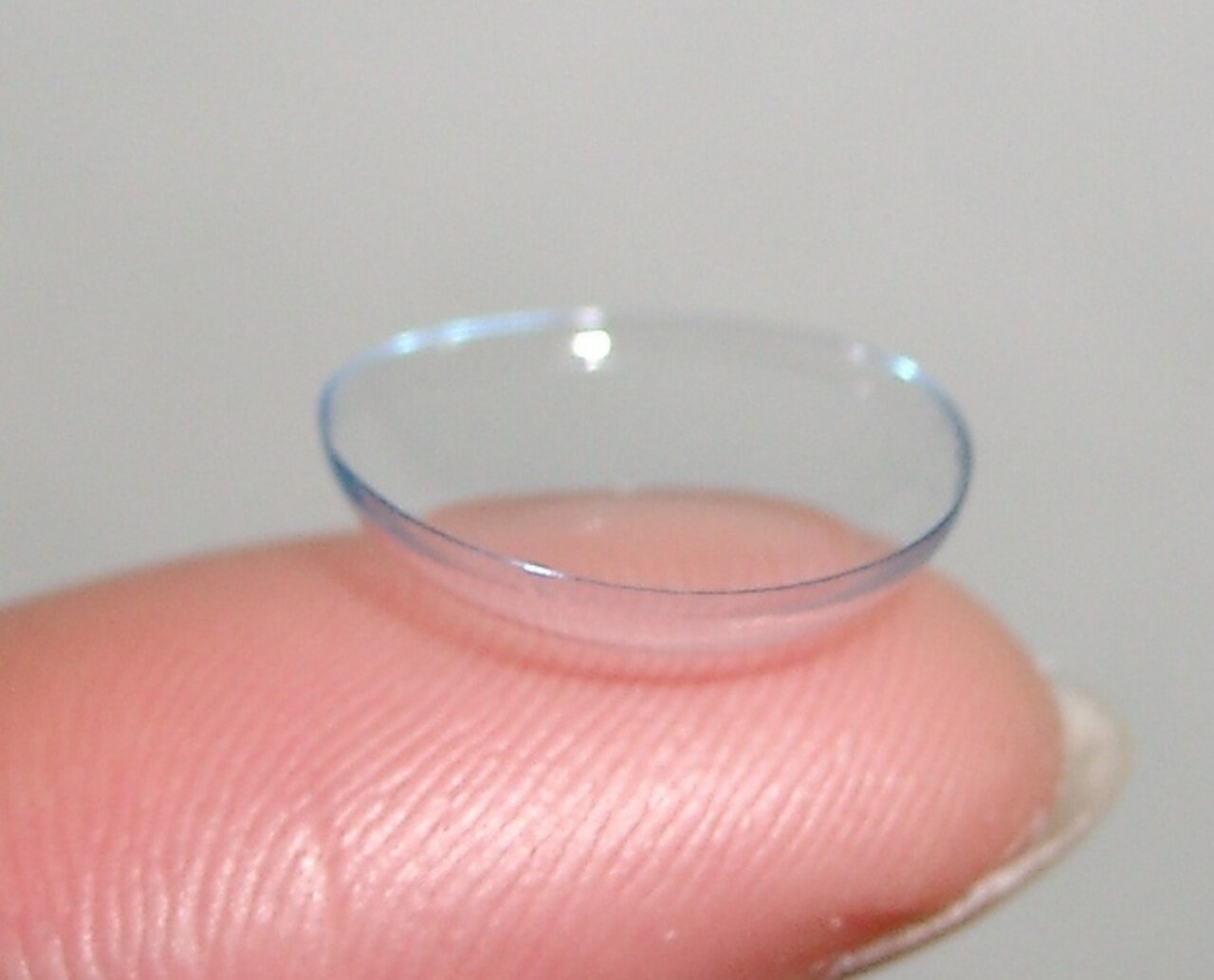 Waterloo's 3D-Printed Contact Lenses Come Off the Printer in 20 Minutes — Custom-Fit to Your Cornea